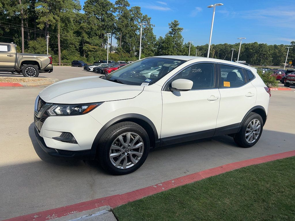 Used 2021 Nissan Rogue Sport S FWD image 5