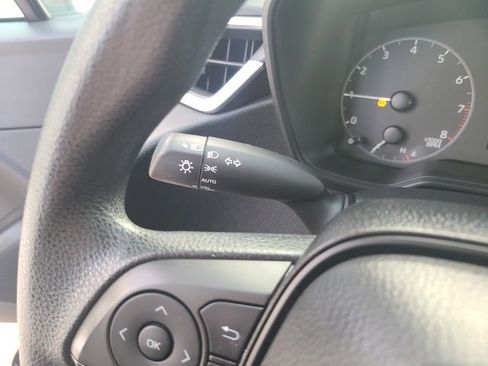 Used 2024 Toyota Corolla LE image 22