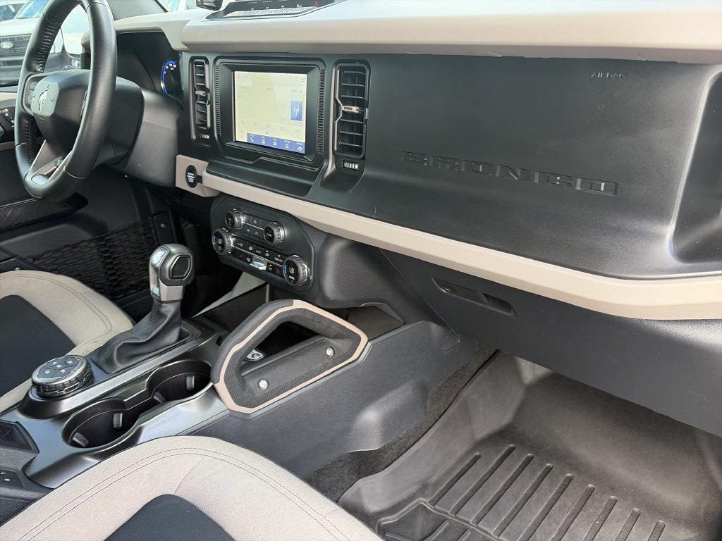 Used 2023 Ford Bronco Big Bend w/ Sasquatch Package AWD/4WD image 34