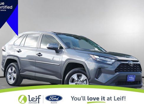 Used 2025 Toyota RAV4 XLE w/ Weather Package AWD/4WD image 1