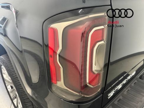 Used 2017 GMC Sierra 1500 Denali w/ Denali Ultimate Package AWD/4WD image 12