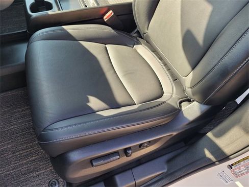 Certified 2023 Honda Odyssey Touring image 14