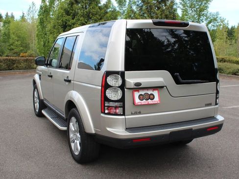 Used 2016 Land Rover LR4 HSE image 6