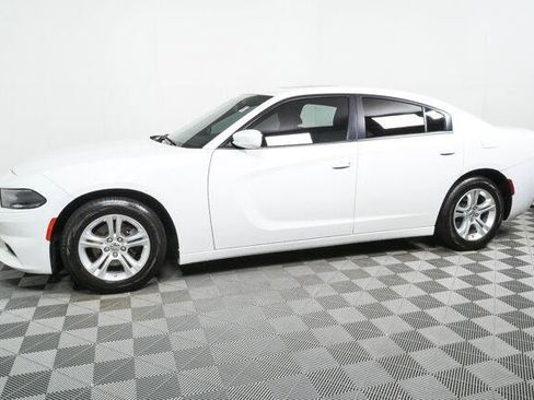 Used 2021 Dodge Charger SXT w/ Leather Interior Group RWD image 30