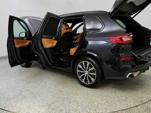 Used 2023 BMW X5 xDrive40i w/ Executive Package AWD/4WD image 11