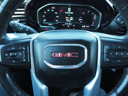 Used 2024 GMC Sierra 3500 SLT w/ SLT Convenience Package AWD/4WD image 30