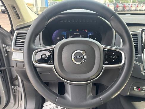 Certified 2023 Volvo XC90 B5 Core w/ Protection Package Premier AWD/4WD image 19