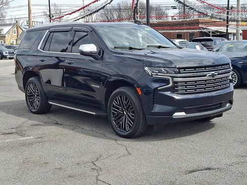 Used 2021 Chevrolet Tahoe Premier w/ Premium Package image 4