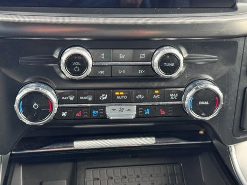 Used 2024 Ford F150 Platinum w/ Equipment Group 702A High image 36