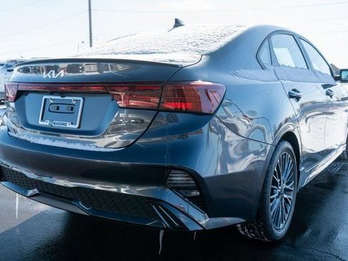 Used 2023 Kia Forte GT-Line w/ GT-Line Premium Package image 6