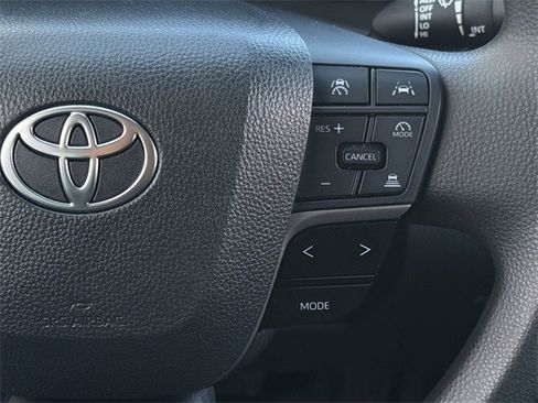 Used 2025 Toyota Camry LE image 15