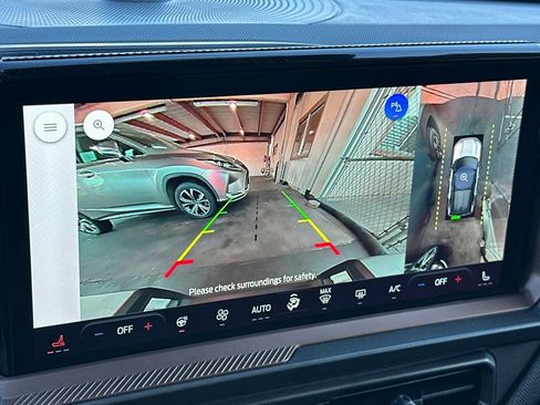 Used 2025 Ford Bronco Sport Outer Banks w/ Outer Banks Tech Package+ image 18