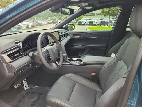 Used 2026 Toyota Camry XSE FWD image 11