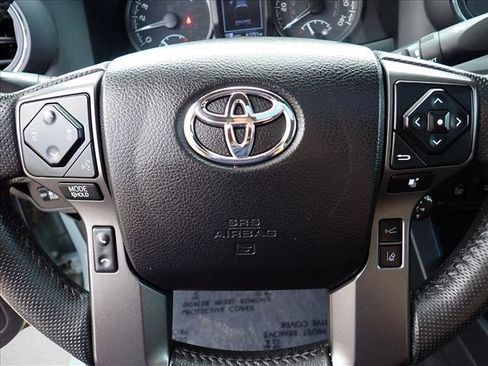 Used 2021 Toyota Tacoma TRD Pro AWD/4WD image 18