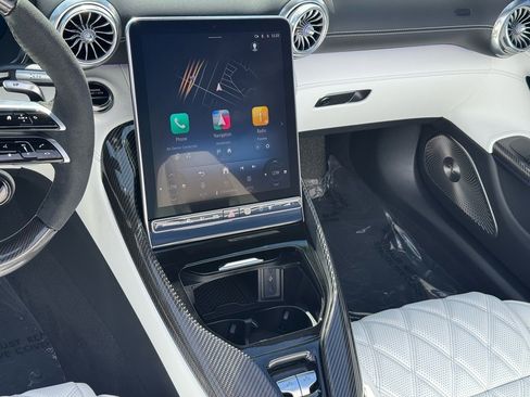 New 2026 Mercedes-Benz SL 63 AMG S e Performance 4MATIC image 16