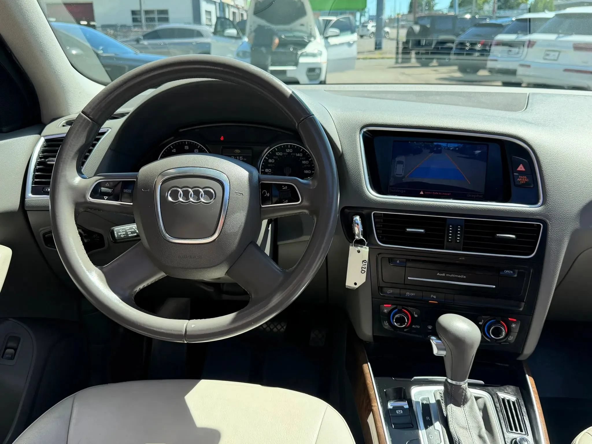 Used 2011 Audi Q5 2.0T Premium Plus AWD/4WD image 25