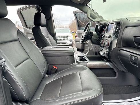 Used 2022 Chevrolet Silverado 1500 LTZ AWD/4WD image 22
