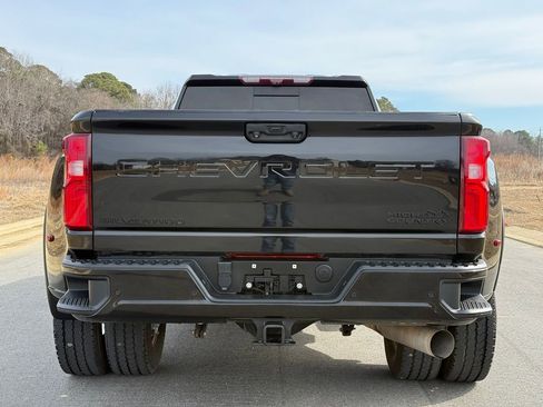 Used 2021 Chevrolet Silverado 3500 High Country image 5