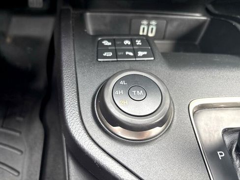 Used 2019 Ford Ranger XLT w/ Equipment Group 302A Luxury image 29