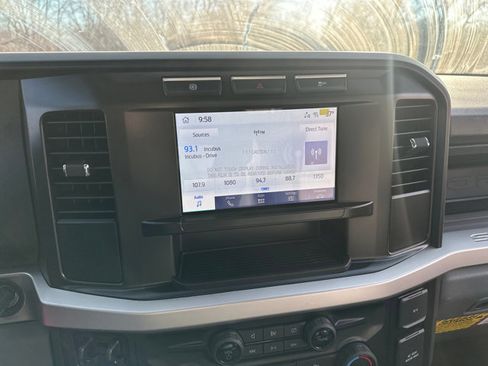 New 2024 Ford F450 XL w/ XL Chrome Package image 18