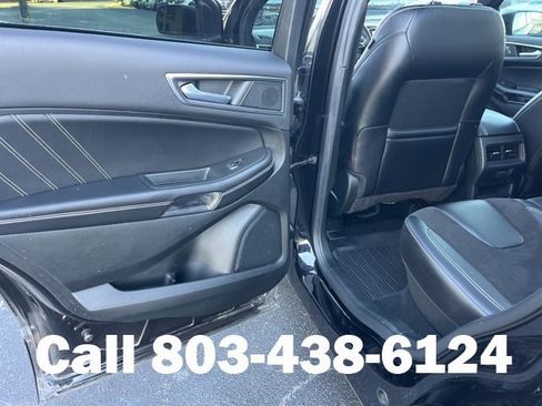 Used 2022 Ford Edge ST w/ Equipment Group 401A image 9