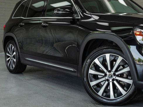 Used 2020 Mercedes-Benz GLB 250 4MATIC image 8