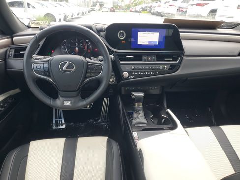 Used 2023 Lexus ES 350 F Sport image 12
