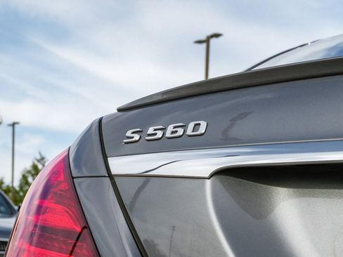 Used 2019 Mercedes-Benz S 560 4MATIC Sedan image 71