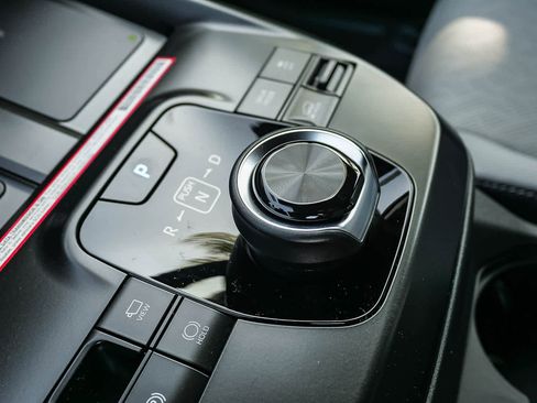 New 2026 Subaru Solterra image 23