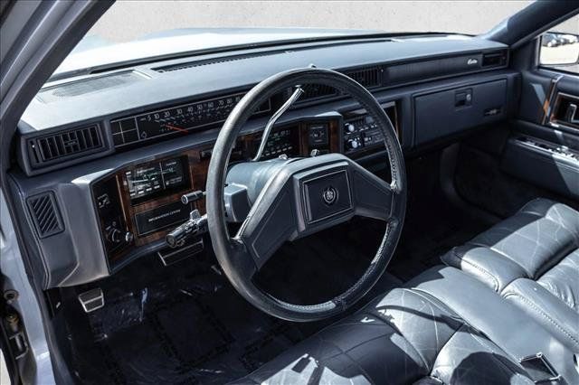 Used 1989 Cadillac De Ville Sedan FWD image 10