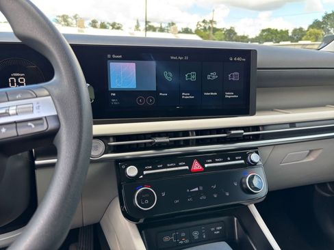 Used 2025 Hyundai Tucson SEL image 17