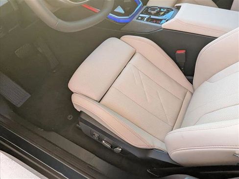 New 2026 BMW X3 xDrive30 w/ Premium Package image 4