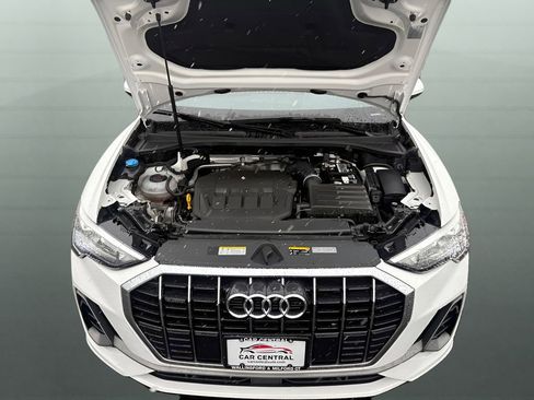 Used 2022 Audi Q3 2.0T Premium image 26