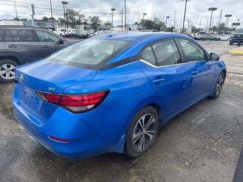 Used 2023 Nissan Sentra SV FWD image 3