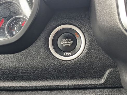 Used 2024 RAM 1500 Laramie AWD/4WD image 29