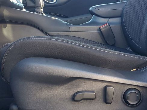 Used 2020 Subaru Outback Premium image 15