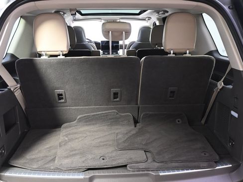 Used 2022 Lincoln Navigator Reserve AWD/4WD image 19