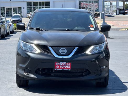 Used 2019 Nissan Rogue Sport S FWD image 10