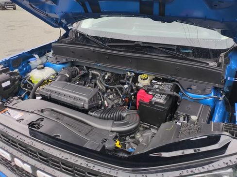 Certified 2025 Ford Bronco Sport Outer Banks w/ Outer Banks Tech Package+ AWD/4WD image 36