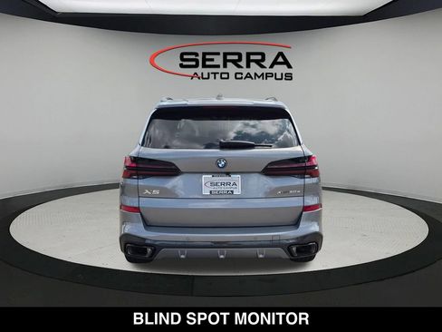 New 2026 BMW X5 xDrive50e w/ M Sport Package AWD/4WD image 4