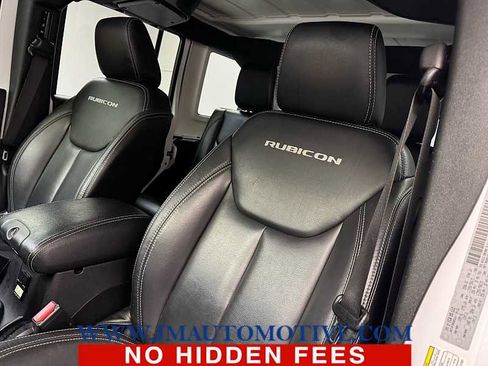 Used 2017 Jeep Wrangler Unlimited Rubicon image 12