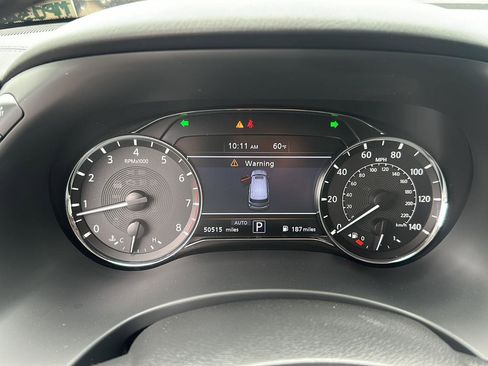 Used 2024 INFINITI QX80 Luxe AWD/4WD image 12