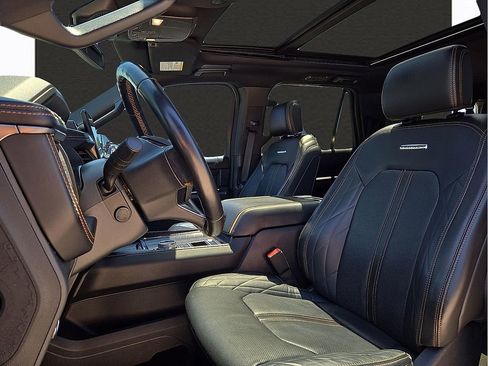 Used 2022 Ford Expedition Max Platinum RWD image 14