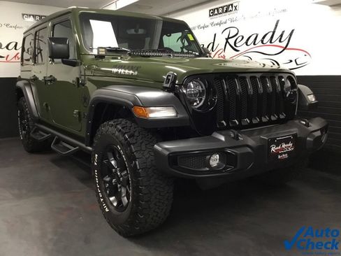 Used 2021 Jeep Wrangler Unlimited Sport AWD/4WD image 3
