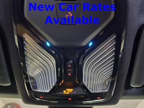 Used 2025 BMW 330i xDrive Sedan w/ M Sport Package image 26