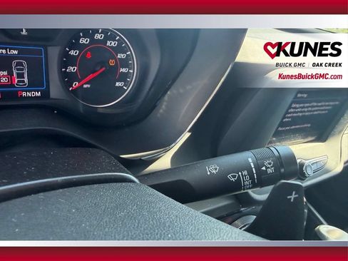 Used 2023 Chevrolet Camaro LT RWD image 15