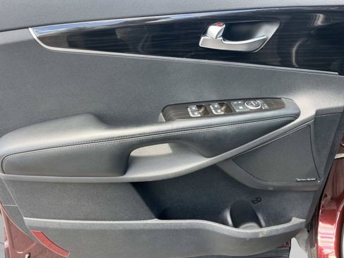 Used 2019 Kia Sorento EX w/ EX Touring Package FWD image 26