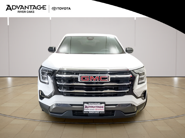 Used 2025 GMC Terrain Elevation FWD image 3