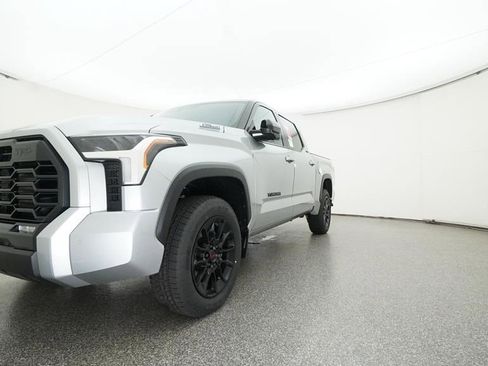 New 2025 Toyota Tundra Limited image 8