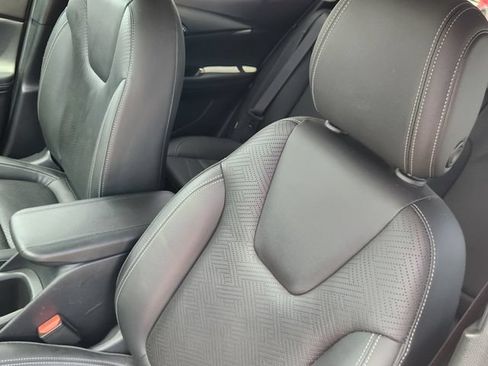 Used 2023 Buick Encore GX Essence w/ Experience Buick Package FWD image 24
